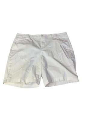 Dockers Woman White Cotton Blend Stretch Shorts - Size 20W
